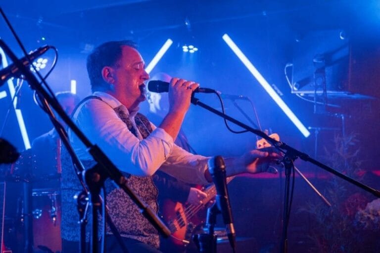 Neno Belan u Saxu – hitovima ulaz zabranjen, zadovoljstvu širom otvoren - ravnododna.com 1